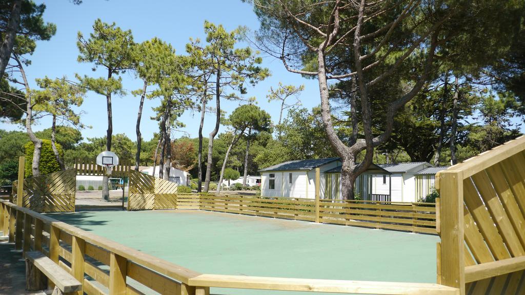 Camping Le Suroit Le Bois-Plage-en-Ré Exteriér fotografie